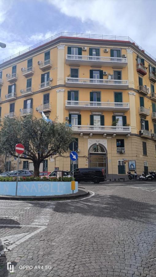 Apartamento Wanda Bleisure Nápoles Exterior foto