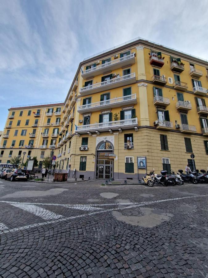 Apartamento Wanda Bleisure Nápoles Exterior foto